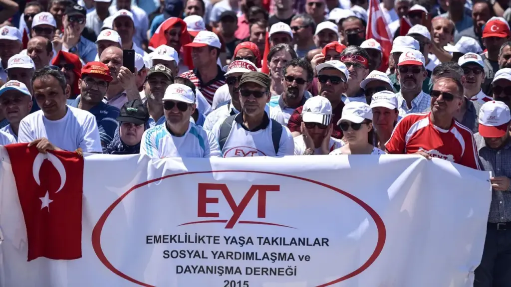 EYT Prim Eksiği Olan 1.2 Milyon Kişiye Erken Emeklilik! Prim İndirimi ve 5 Yıl Erken Emekli İmkanı